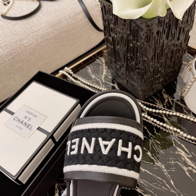 Ch@nel Slides - Image 9