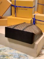 Louis Vuitton Week-End Tote -38.5*29*11CM - Image 2