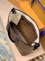 Louis Vuitton Week-End Tote -38.5*29*11CM - Image 5