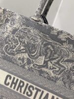 Diro Book Tote Bags-42*32*5CM - Image 6