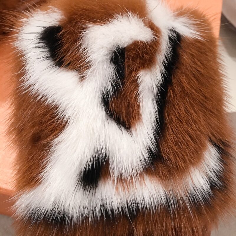 Louis Vuitton Slippers - Image 3