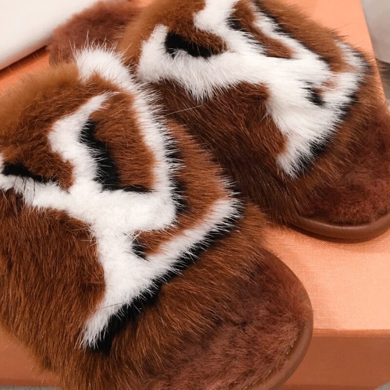 Louis Vuitton Slippers - Image 7