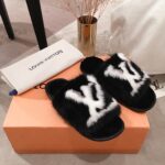 Louis Vuitton Slippers