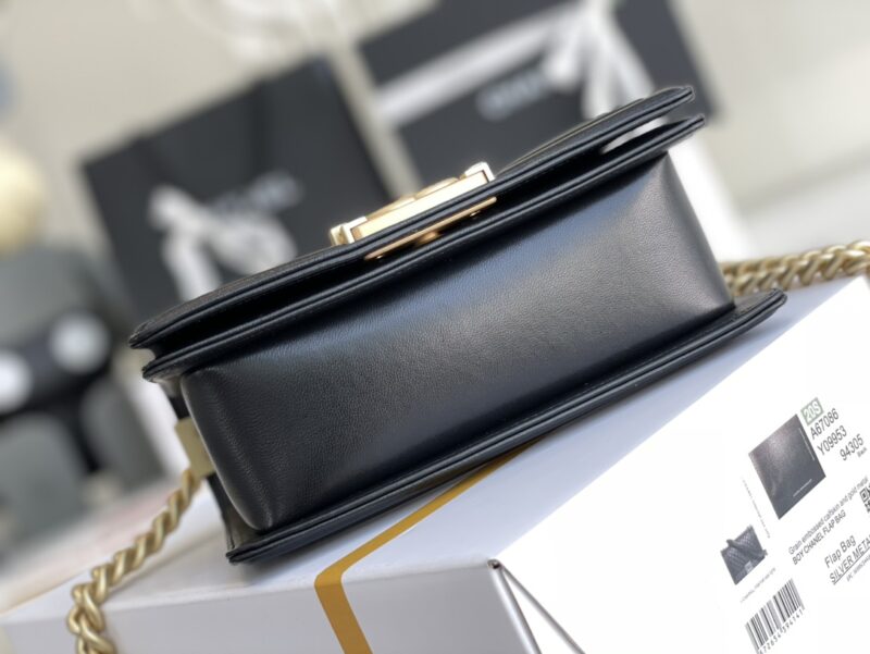 Ch@nel Boy Bag-Lambskin-20CM - Image 7