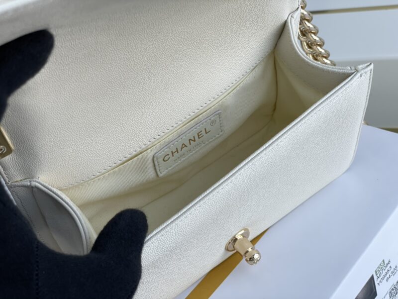 Ch@nel Boy Bag-Caviar-20CM - Image 2