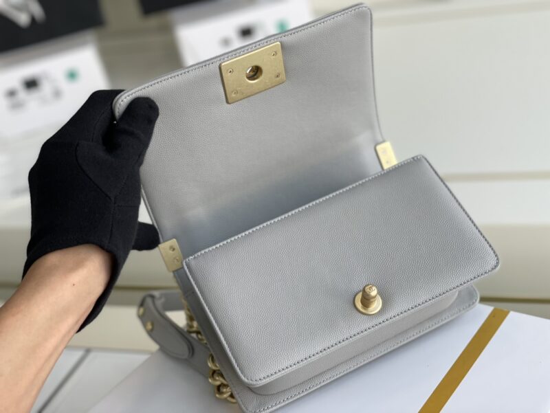 Ch@nel Boy Bag-Caviar-20CM - Image 4