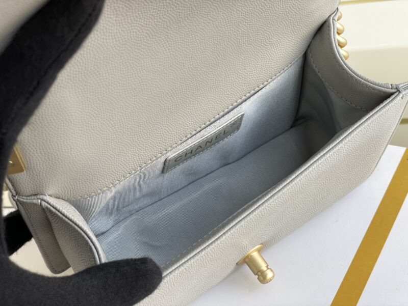 Ch@nel Boy Bag-Caviar-20CM - Image 3