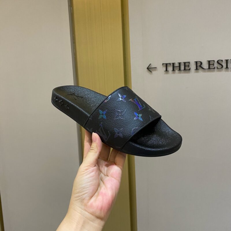 Louis Vuitton Slippers - Image 4
