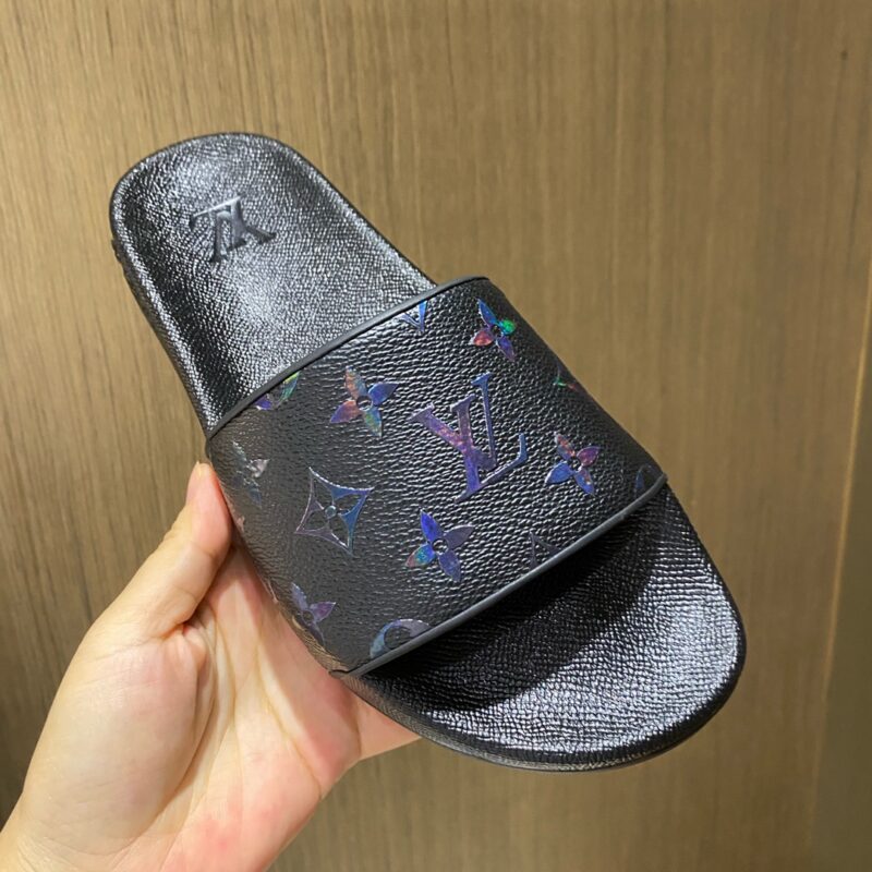Louis Vuitton Slippers - Image 6