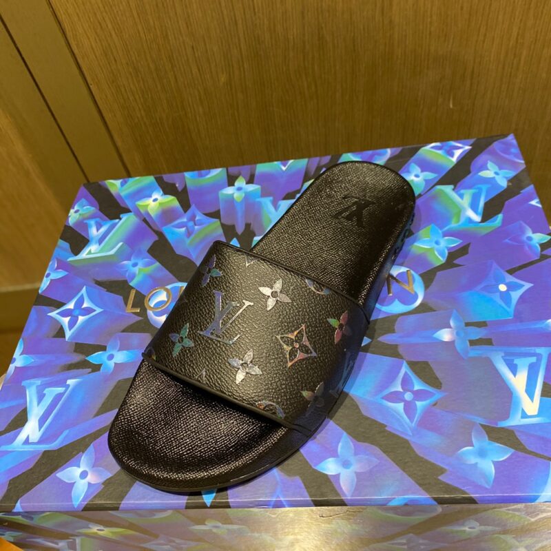 Louis Vuitton Slippers - Image 8
