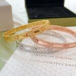 VCA Bracelet - Image 6