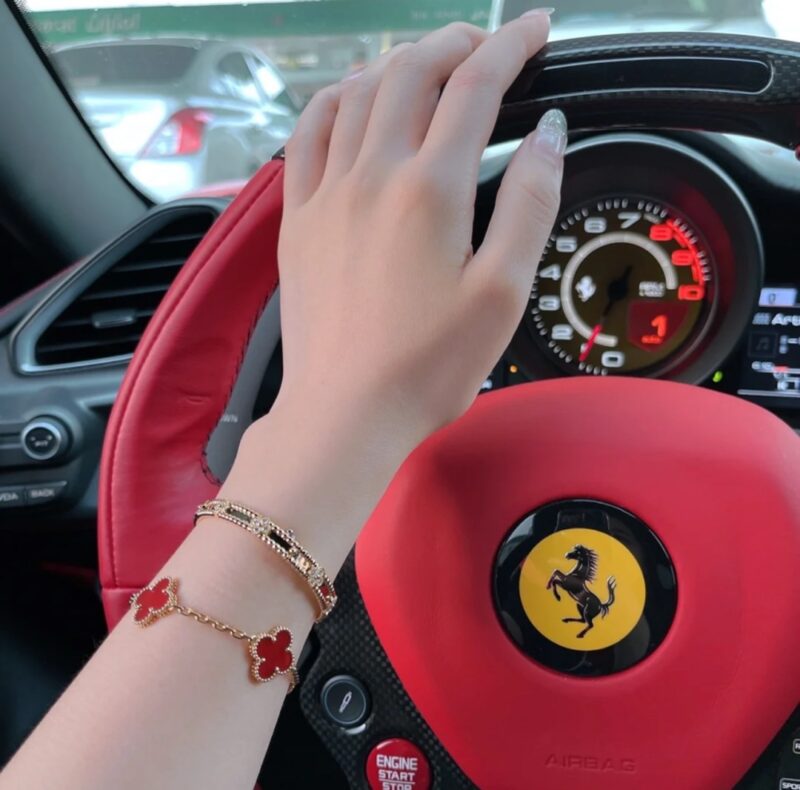 VCA Bracelet - Image 8