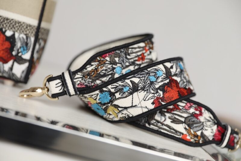 Lady Diro Bag-24*20*11CM - Image 3