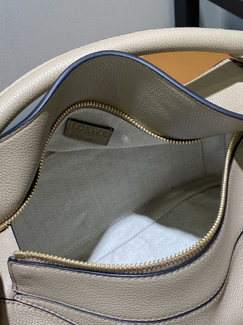 Lowee Puzzle Medium Bag-29*18*12CM - Image 9