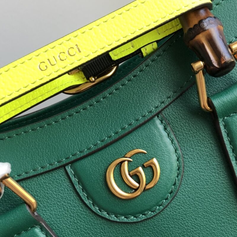 Gucci Diana Top HandBags - Image 3