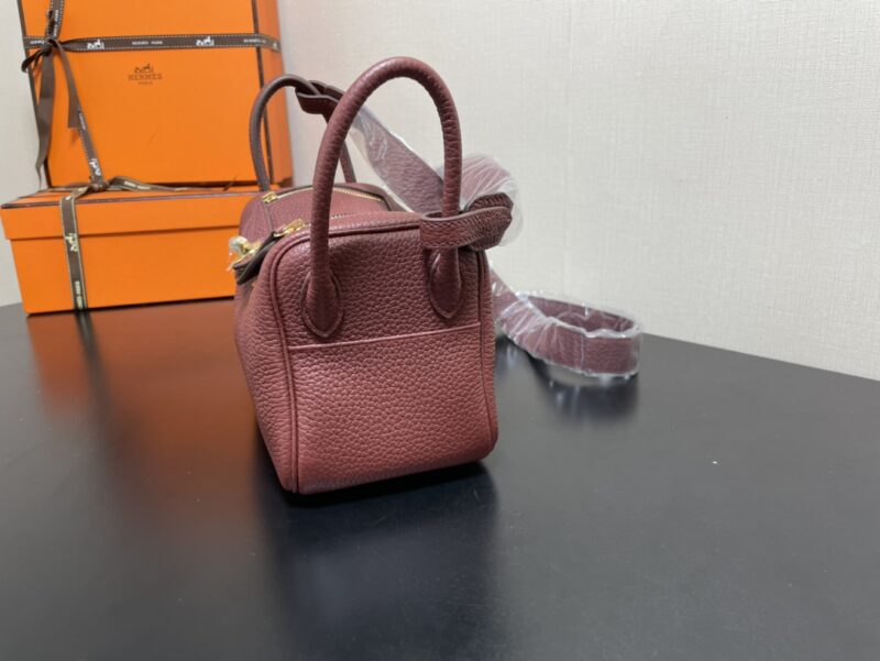 Hermes Lindy 19-Togo Leather-19CM - Image 2