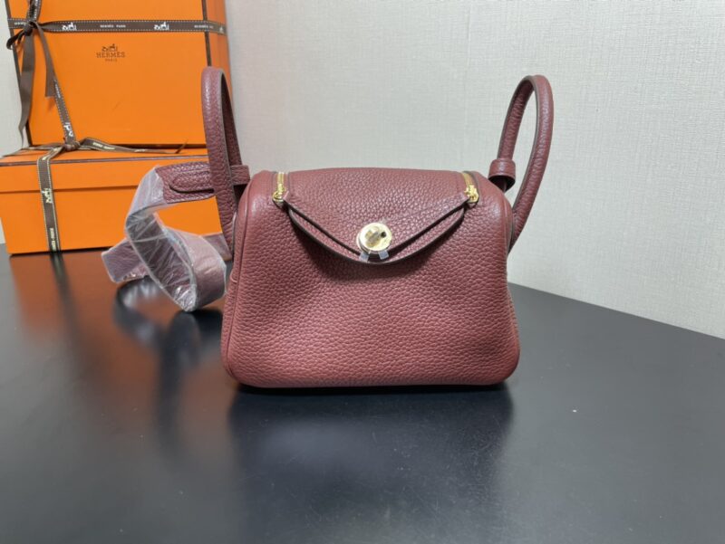 Hermes Lindy 19-Togo Leather-19CM - Image 8