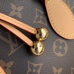 Louis Vuitton Popincourt Haut Vntage Tote-M40009-30x13.5x13CM - Image 5