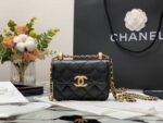 Ch@nel Quilted Pearl Crush Clutch With Chain Bag-12*9*2CM