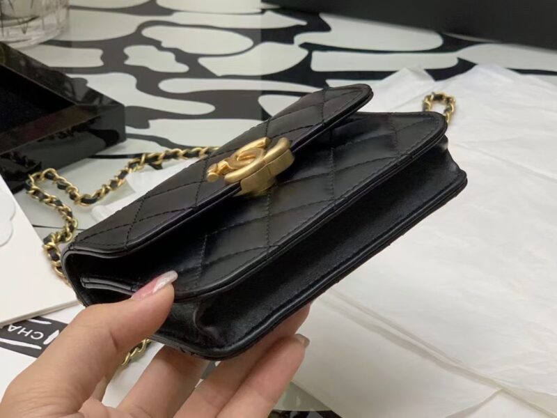 Ch@nel Quilted Pearl Crush Clutch With Chain Bag-12*9*2CM - Image 5