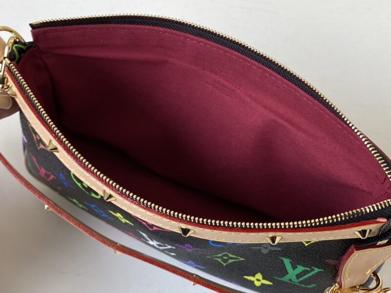 Louis Vuitton Pochette Accessories-21*13*3CM - Image 9