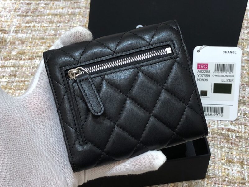 Ch@nel Wallet-Gold Harware-Lamskin-11*10CM - Image 4