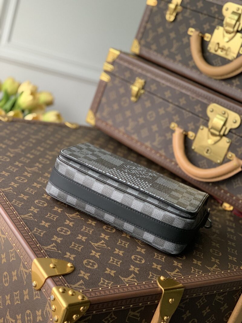 Louis Vuitton Studio Messenger Bag-23.5* 14*5 CM - Image 2