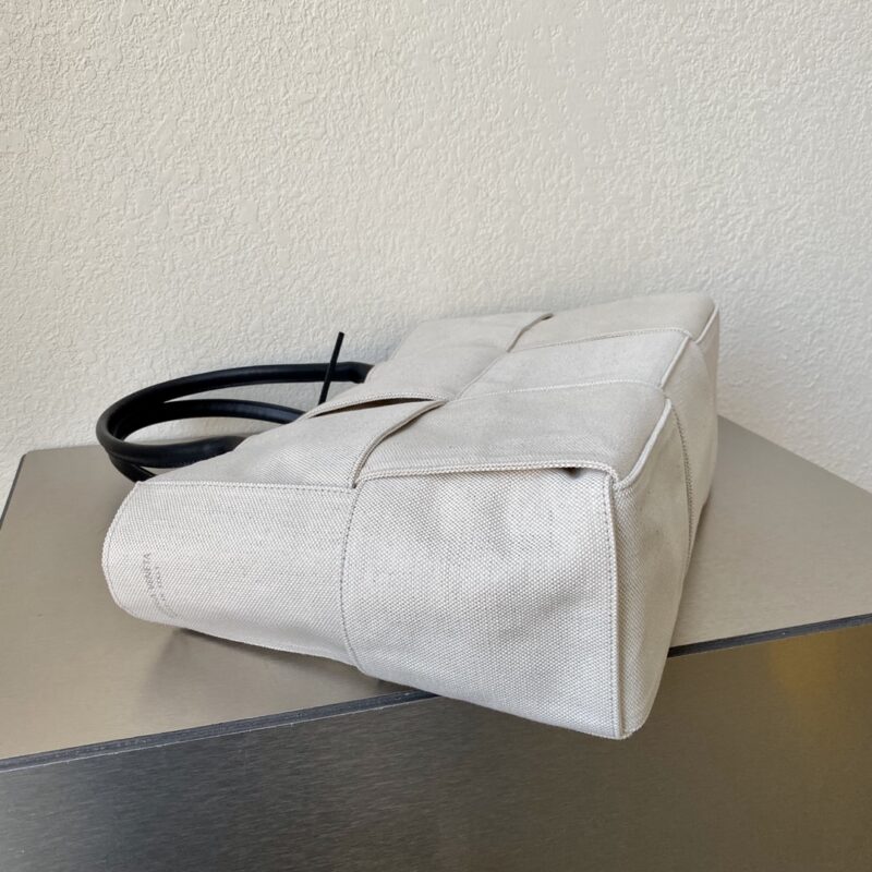 Bottega VenetaTote-41×27×14CM - Image 2