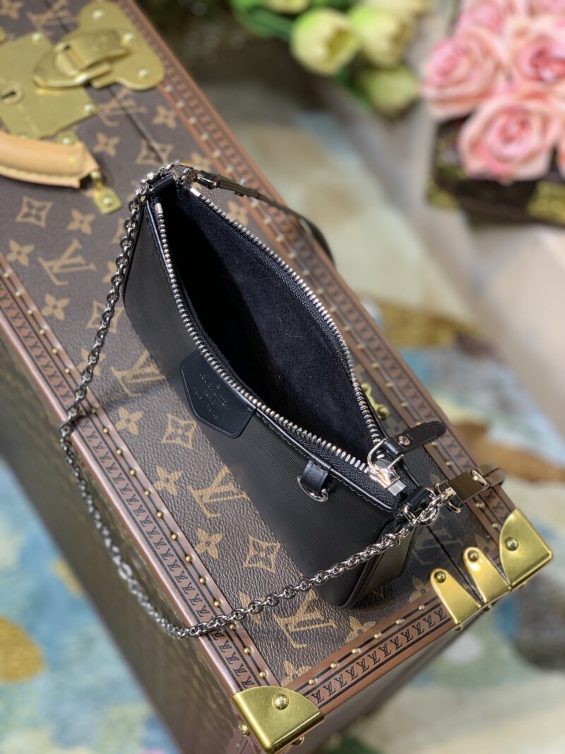 Louis Vuitton Easy Pouch On Strap-19*11.5*3CM - Image 2