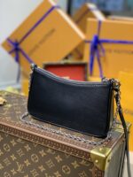 Louis Vuitton Easy Pouch On Strap-19*11.5*3CM - Image 6