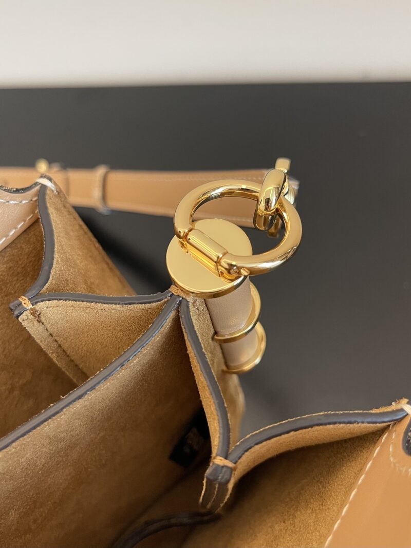 Fendi Touch Handbags-26.5*19*10CM - Image 9