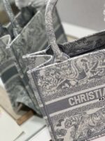 Diro Small Book Tote-26*8*22CM - Image 8