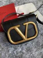 Valentino Garavani Supervee Handbags-18*8*15CM