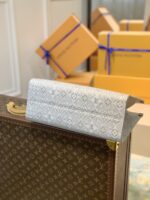 Louis Vuitton Onthego Handbag-35*27*14CM - Image 7
