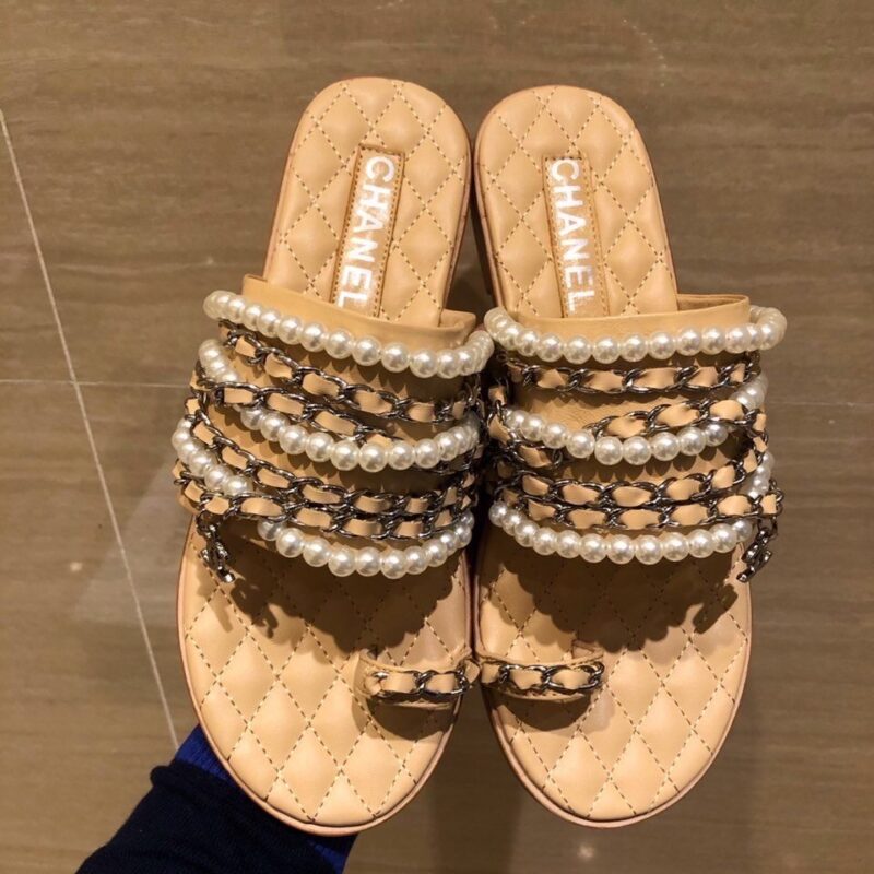 Ch@nel Slippers - Image 6