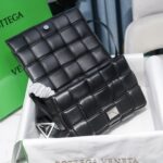 Bottega Veneta Padded Cassette Bag-26*18*8CM - Image 3