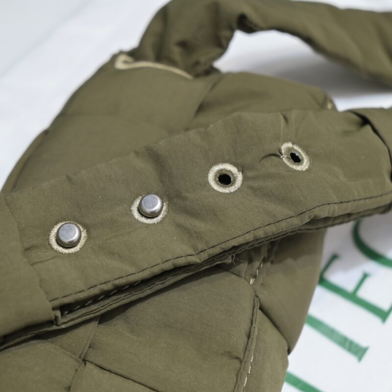 Bottega Veneta Cassette Bag-10x19x5CM - Image 3