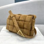Bottega Veneta Padded Cassette Bag-26*18*8CM - Image 4