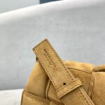 Bottega Veneta Padded Cassette Bag-26*18*8CM - Image 5