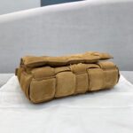 Bottega Veneta Padded Cassette Bag-26*18*8CM - Image 8