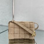 Bottega Veneta Padded Cassette Bag-26*18*8CM - Image 5