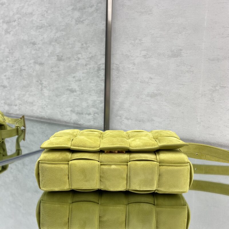 Bottega Veneta Padded Cassette Bag-26*18*8CM - Image 5