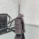 Bottega Veneta Padded Cassette Bag-26*18*8CM - Image 3