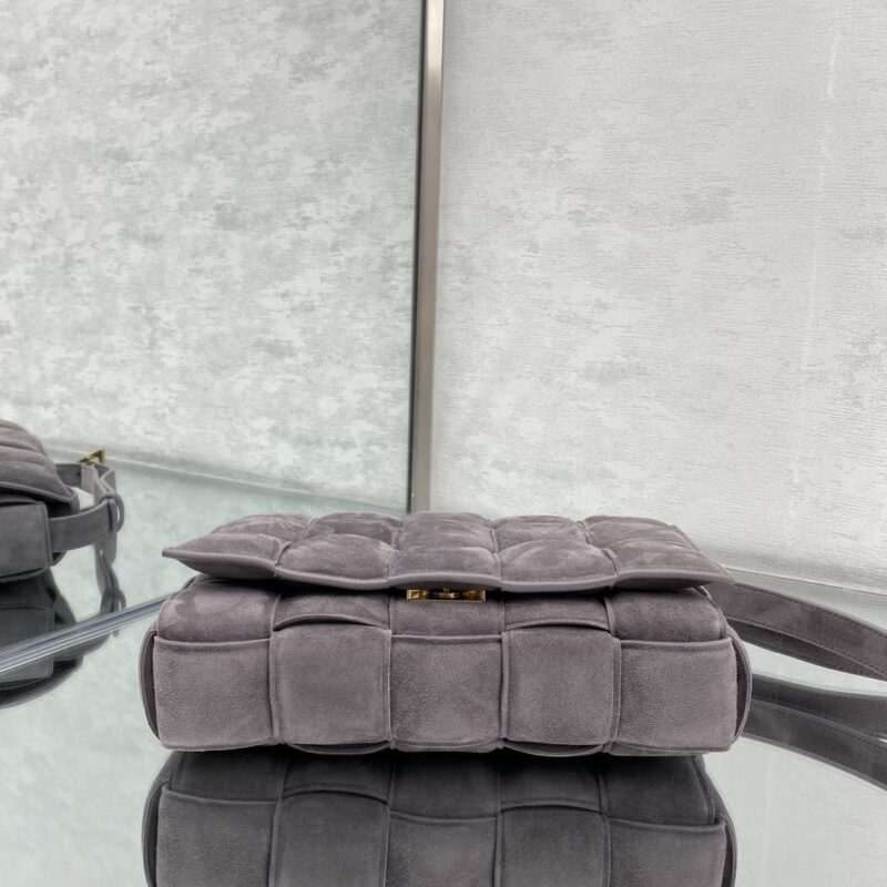Bottega Veneta Padded Cassette Bag-26*18*8CM - Image 5