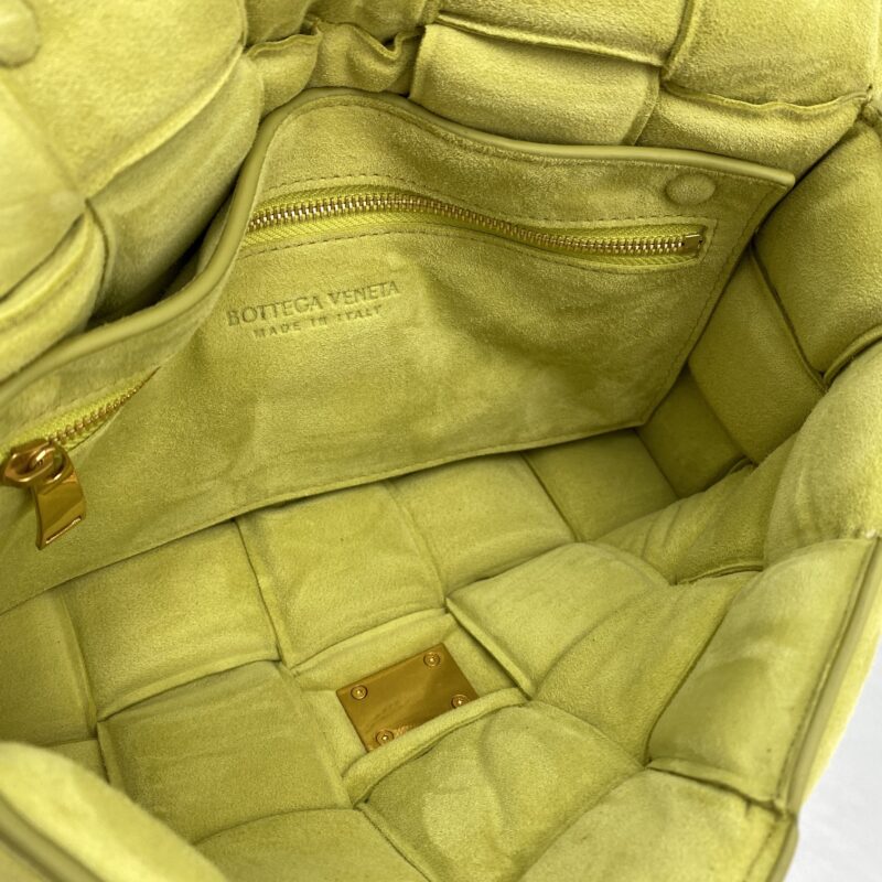 Bottega Veneta Padded Cassette Bag-26*18*8CM - Image 3