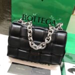 Bottega Veneta Padded Cassette Bag-26*18*8CM - Image 6