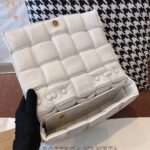 Bottega Veneta Padded Cassette Bag-26*18*8CM - Image 8