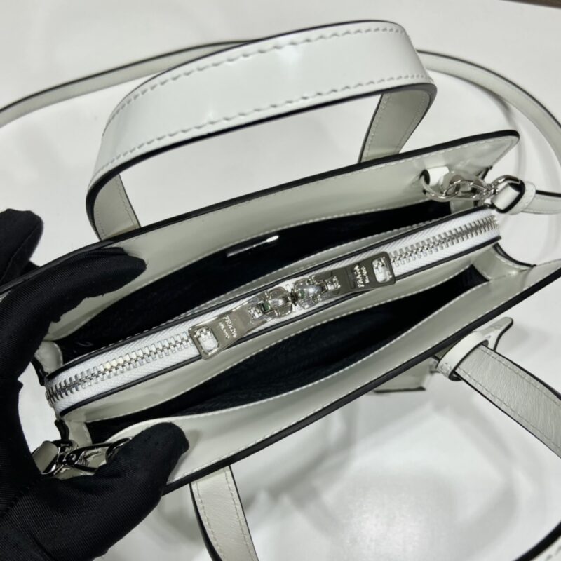 Prada Re-Edition 1BA357 Tote Bag-22*15*6.5CM - Image 4