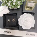 Ch@nel 2021ss Earring - Image 3