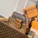 Louis Vuitton Mini Dauphine Bag-20*15*9CM